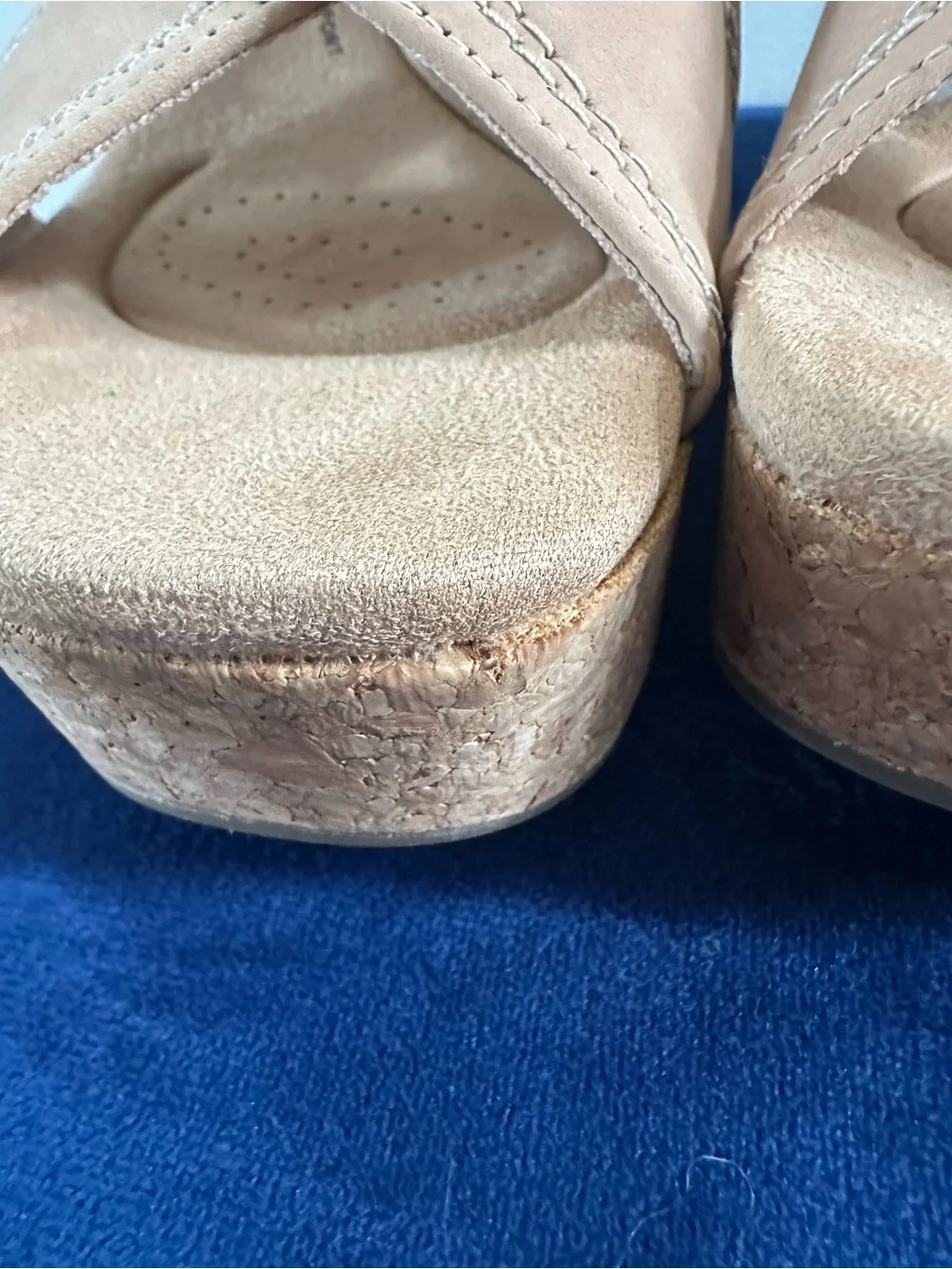 Clarks Collection NWOT Sand Nubuck Nerisa Pace Wedge Sandal, 6M